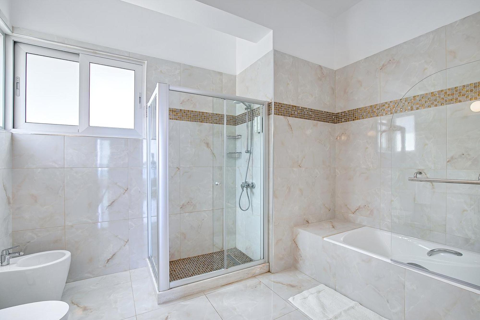 Olymp Luxury Villa D - Luxury Escape With Direct Beach Access And Unique Sunsets Paphos Kültér fotó